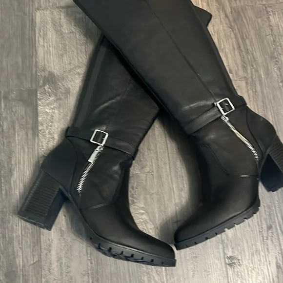 Kelly & Katie boots, black, 8.5 - Picture 7 of 7